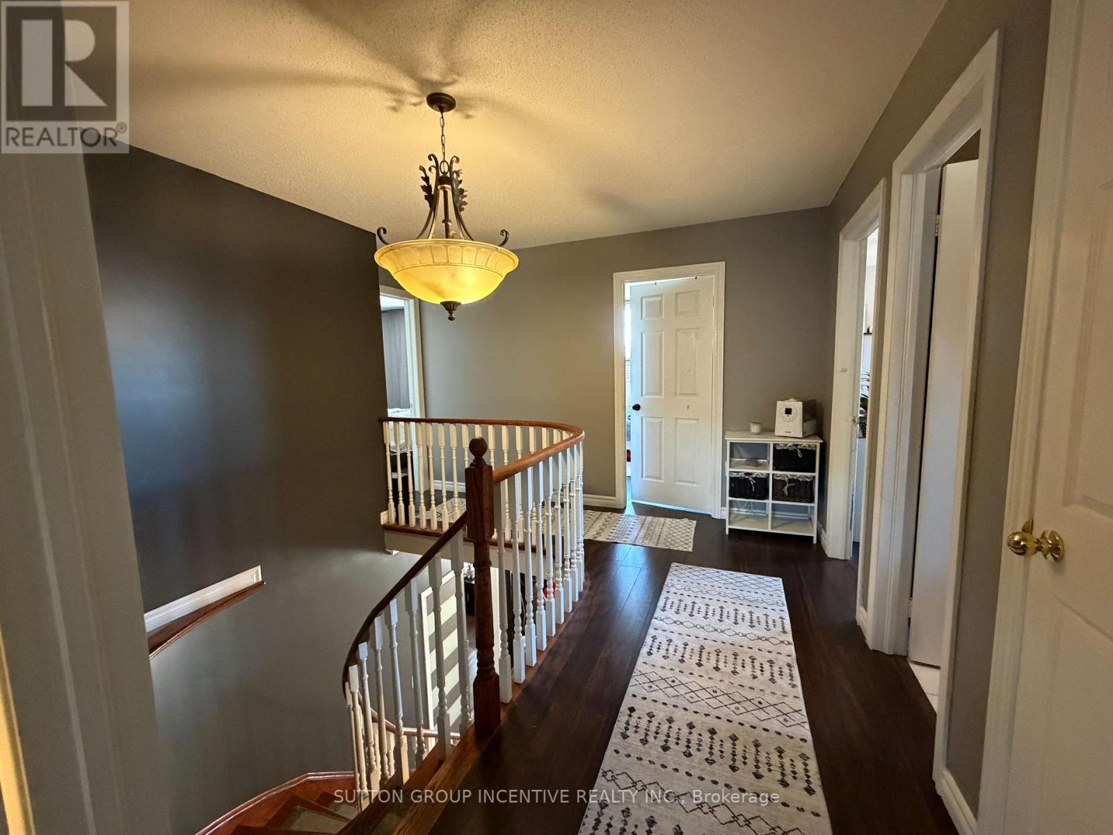 422 Mapleton Avenue, Barrie, ON - Indoor Photo Showing Other Room