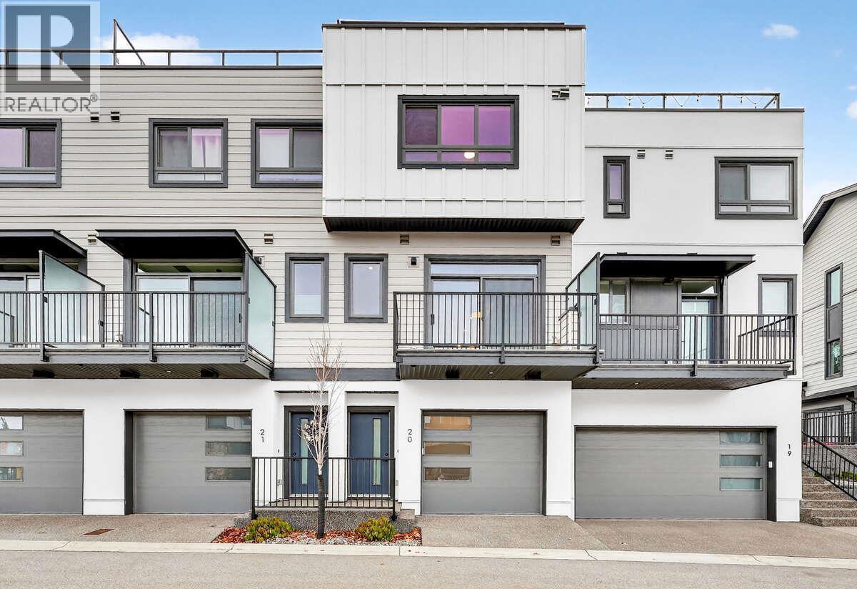 1550 Union Road Unit# 20, Kelowna, BC - Outdoor With Facade