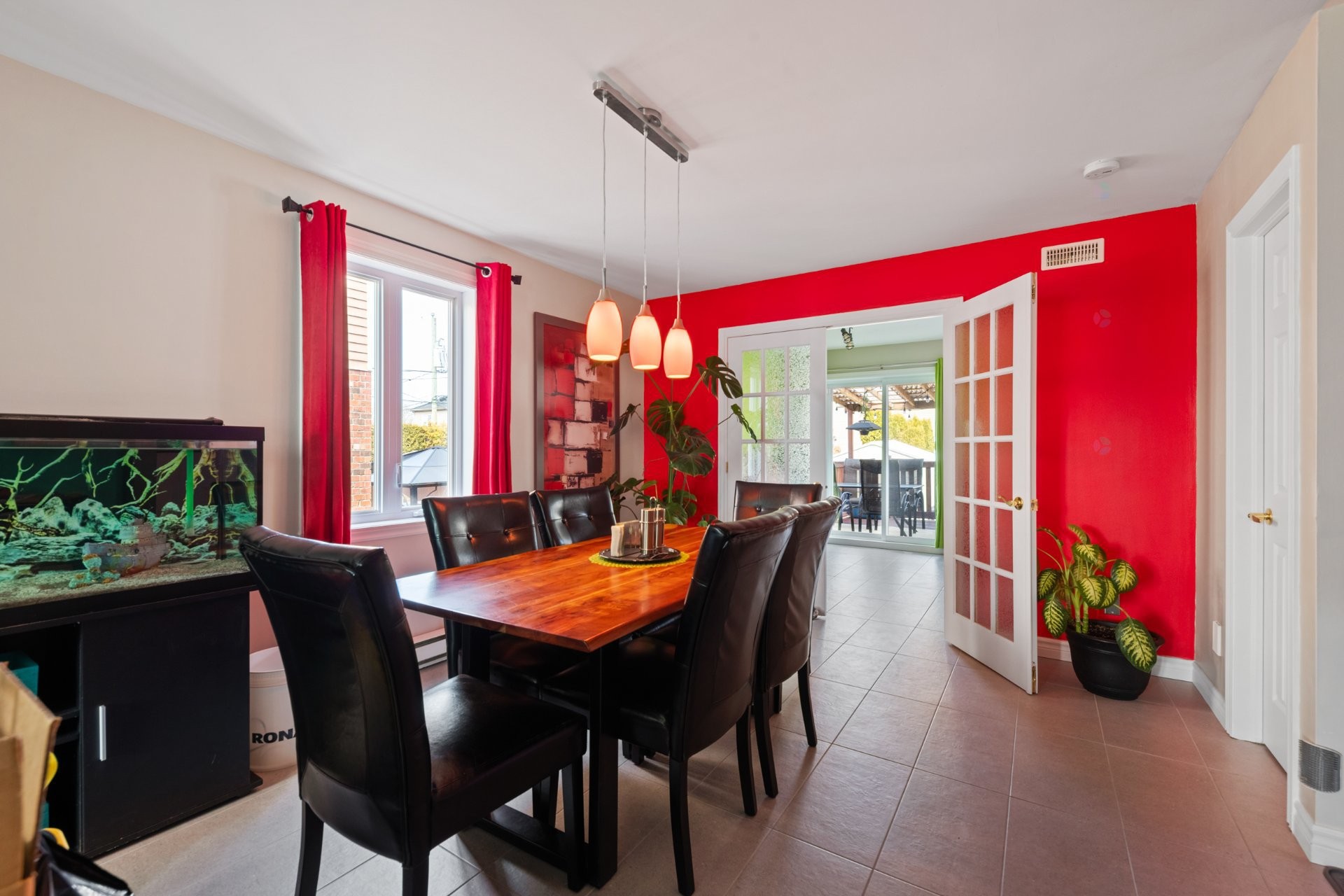 Dining Room - 25 Rue Marguerite, Saint-Jean-Sur-Richelieu, QC - Indoor Photo Showing Dining Room