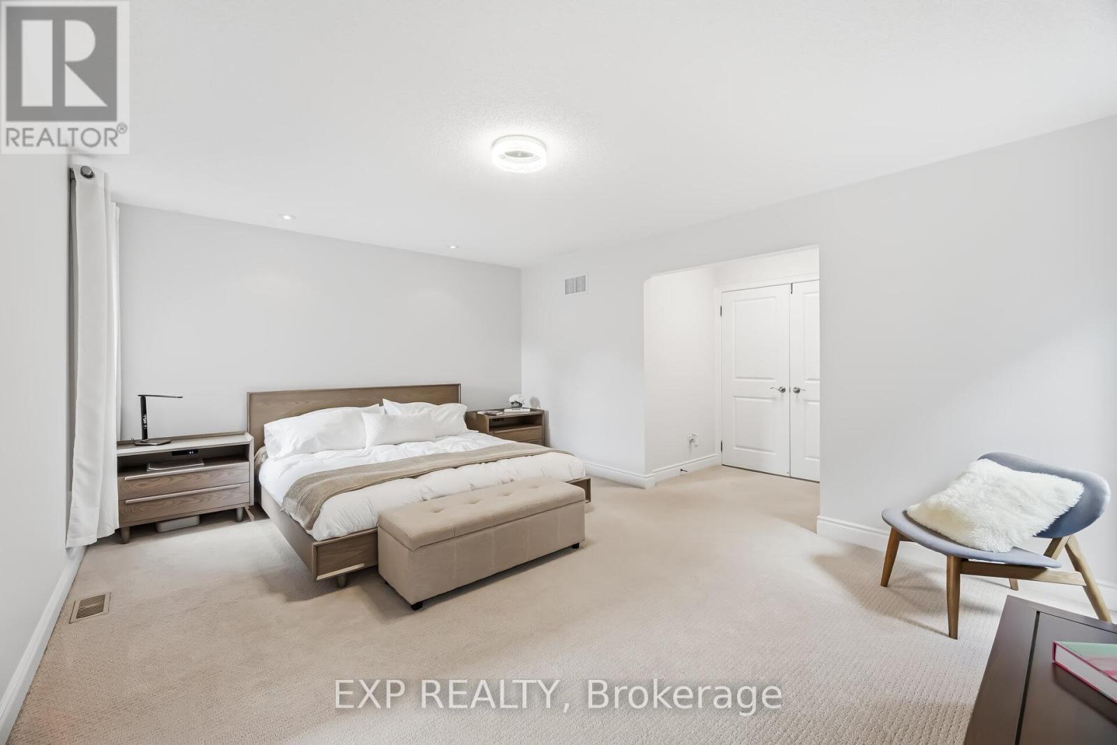 70 Torah Gate, Vaughan, ON - Indoor Photo Showing Bedroom