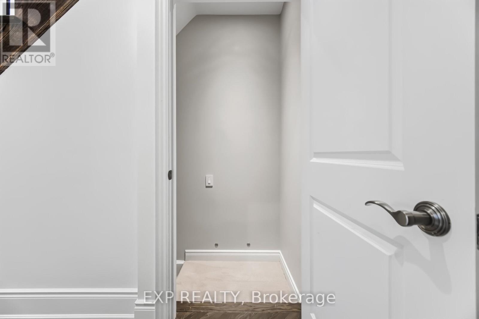 70 Torah Gate, Vaughan, ON -