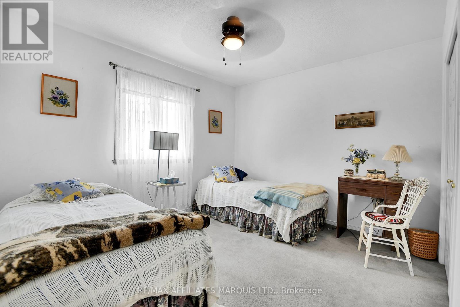 1717 Blakely Drive, Cornwall, ON - Indoor Photo Showing Bedroom
