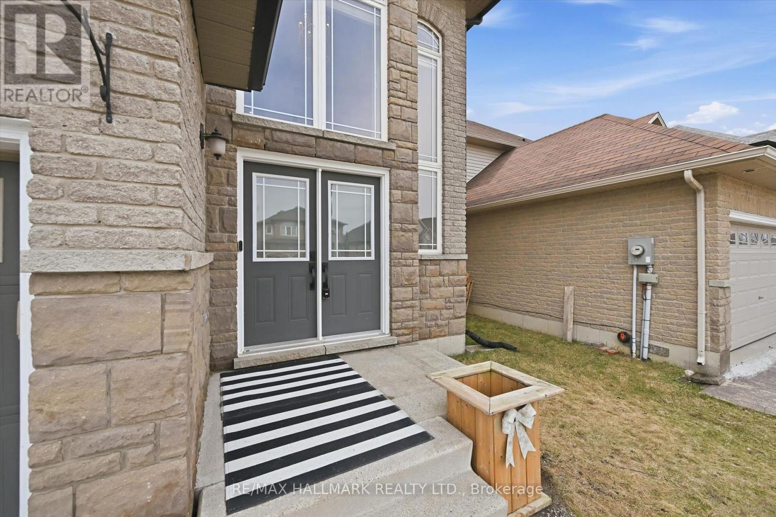 1334 Upper Paradise Road, Hamilton, ON - Outdoor