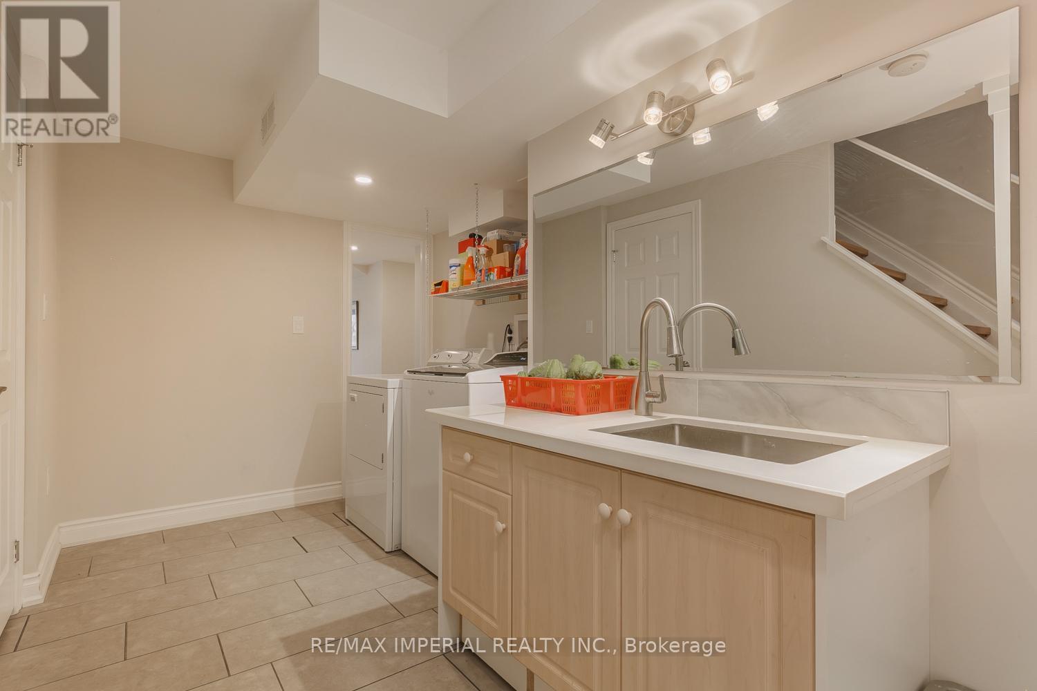 Laundry Room - 85 Maple Ridge Crescent E, Markham, ON - Indoor