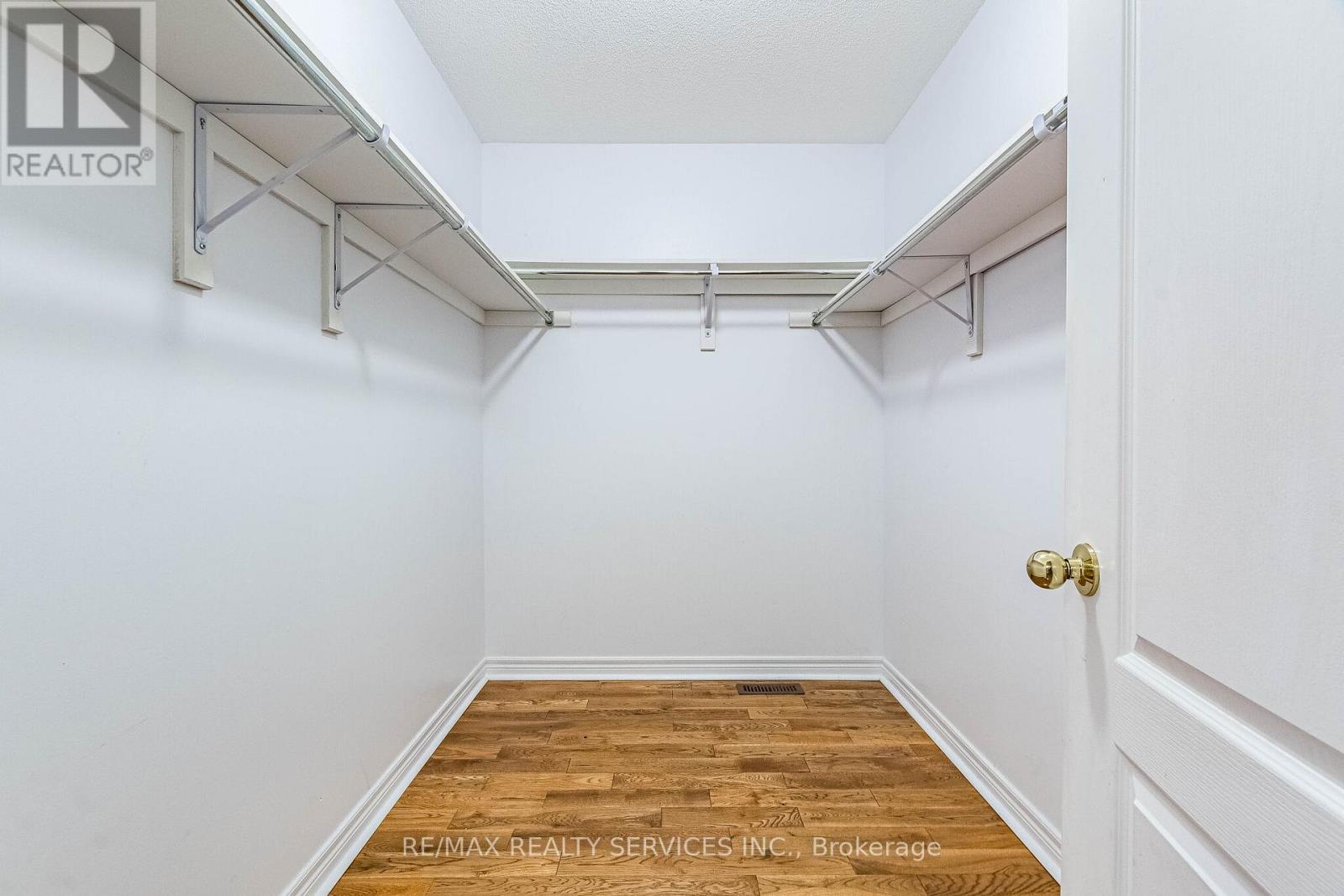 3475 Bala Drive, Mississauga, ON - Indoor With Storage
