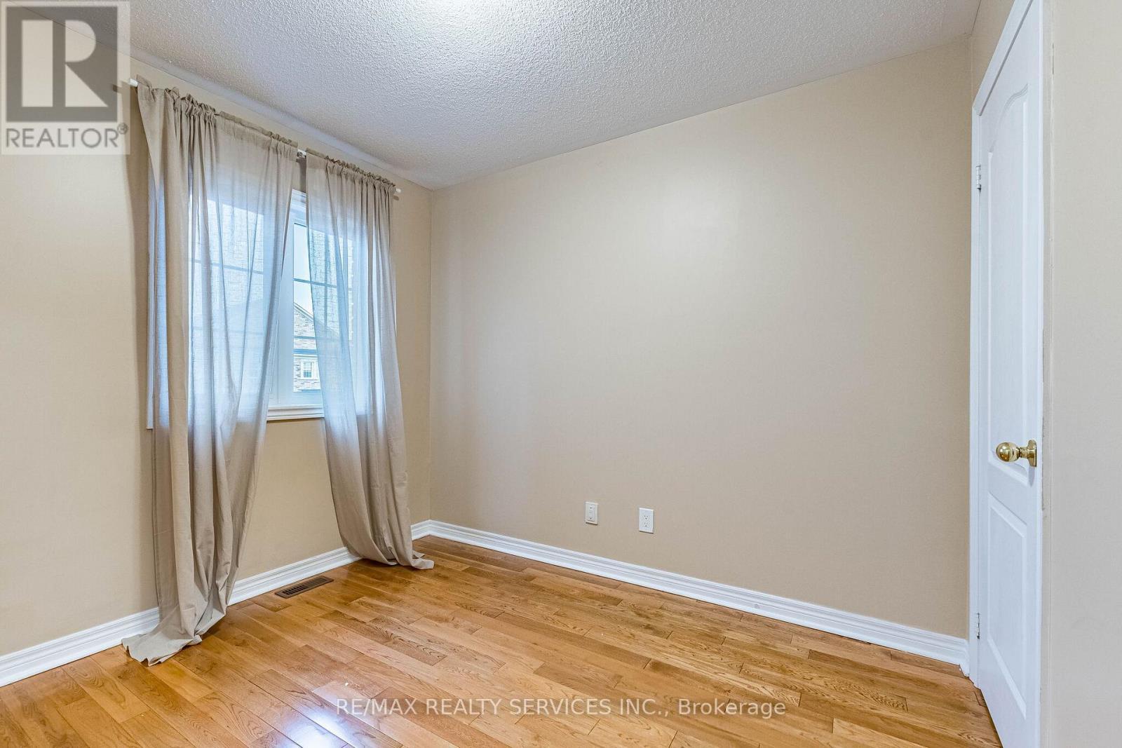 3475 Bala Drive, Mississauga, ON - Indoor Photo Showing Other Room