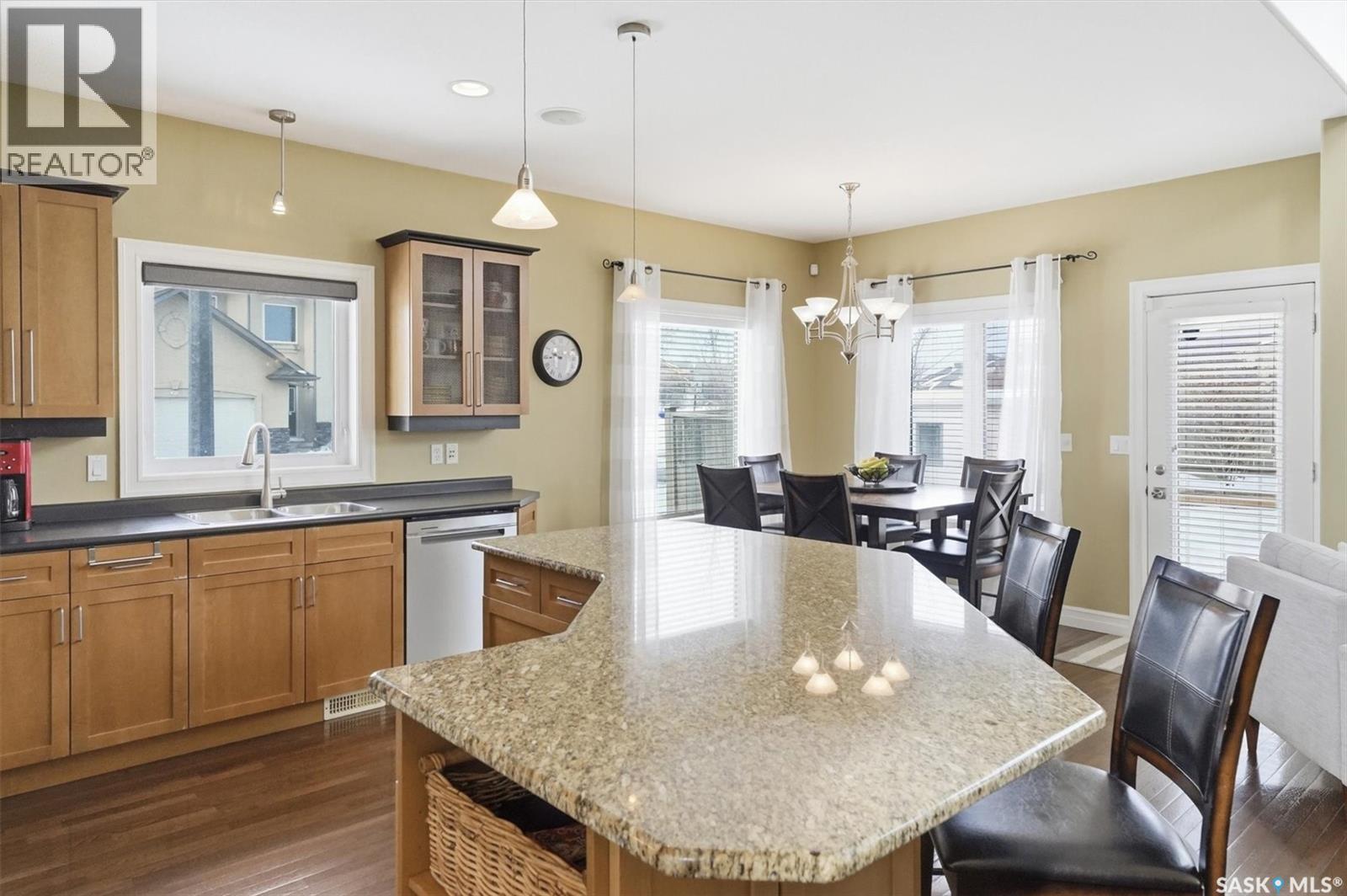 302 Brookhurst Terrace, Saskatoon, SK - Indoor