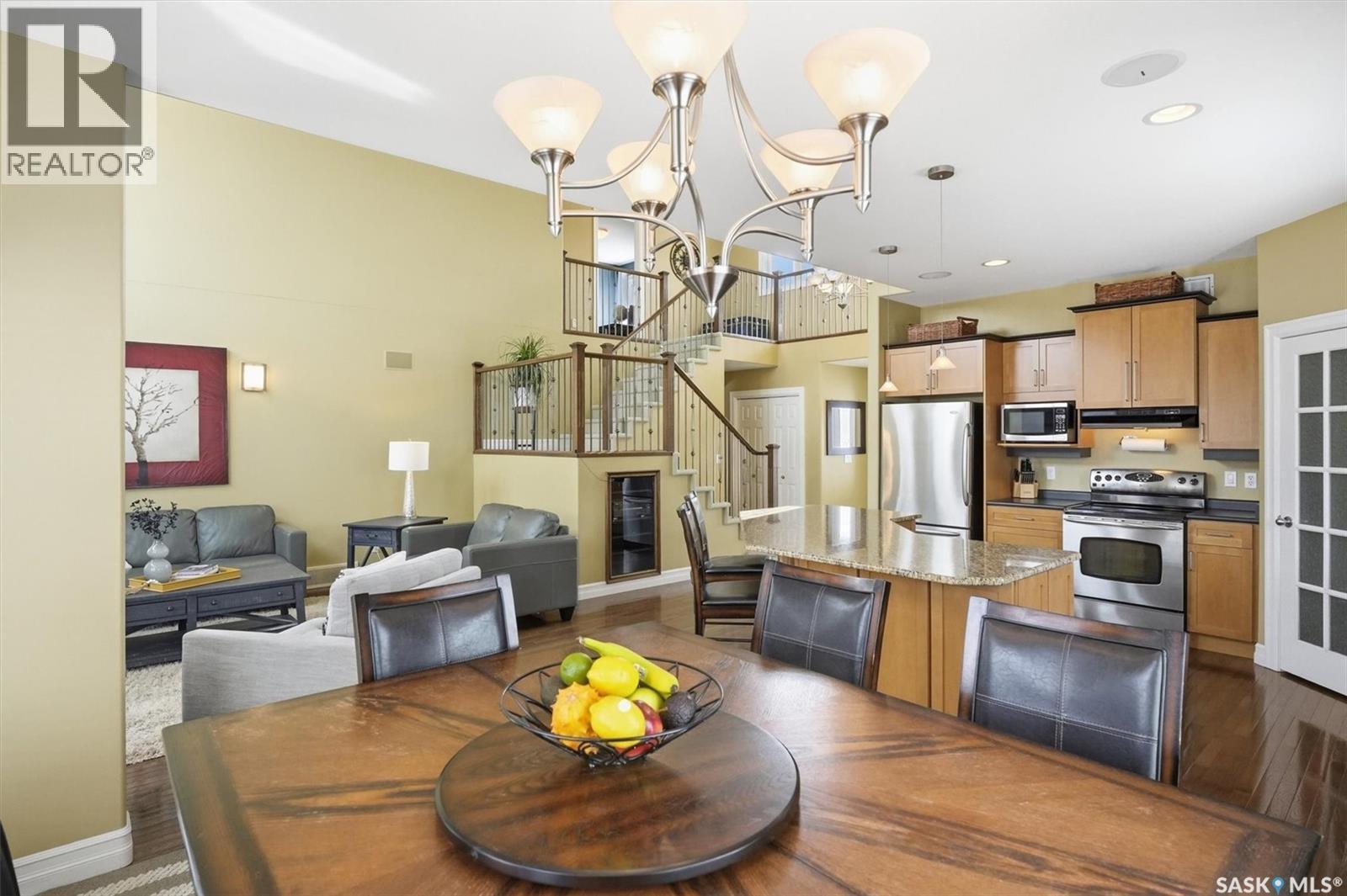 302 Brookhurst Terrace, Saskatoon, SK - Indoor