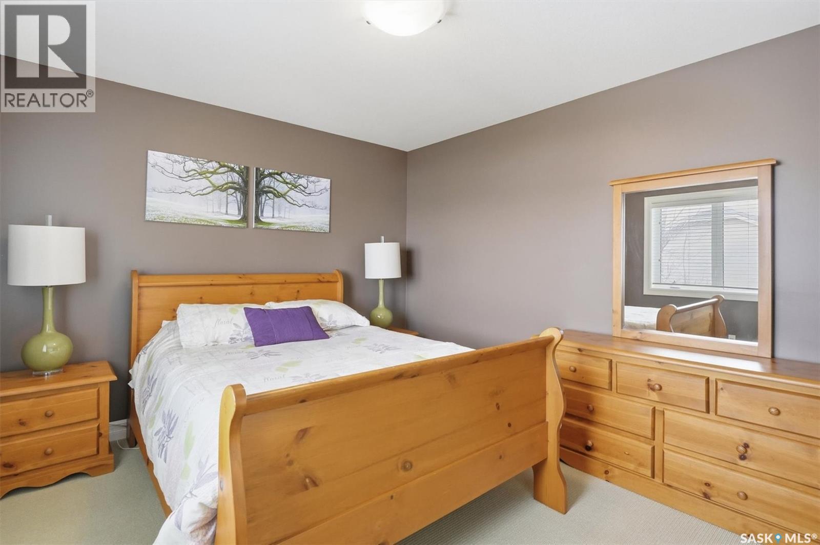 302 Brookhurst Terrace, Saskatoon, SK - Indoor Photo Showing Bedroom