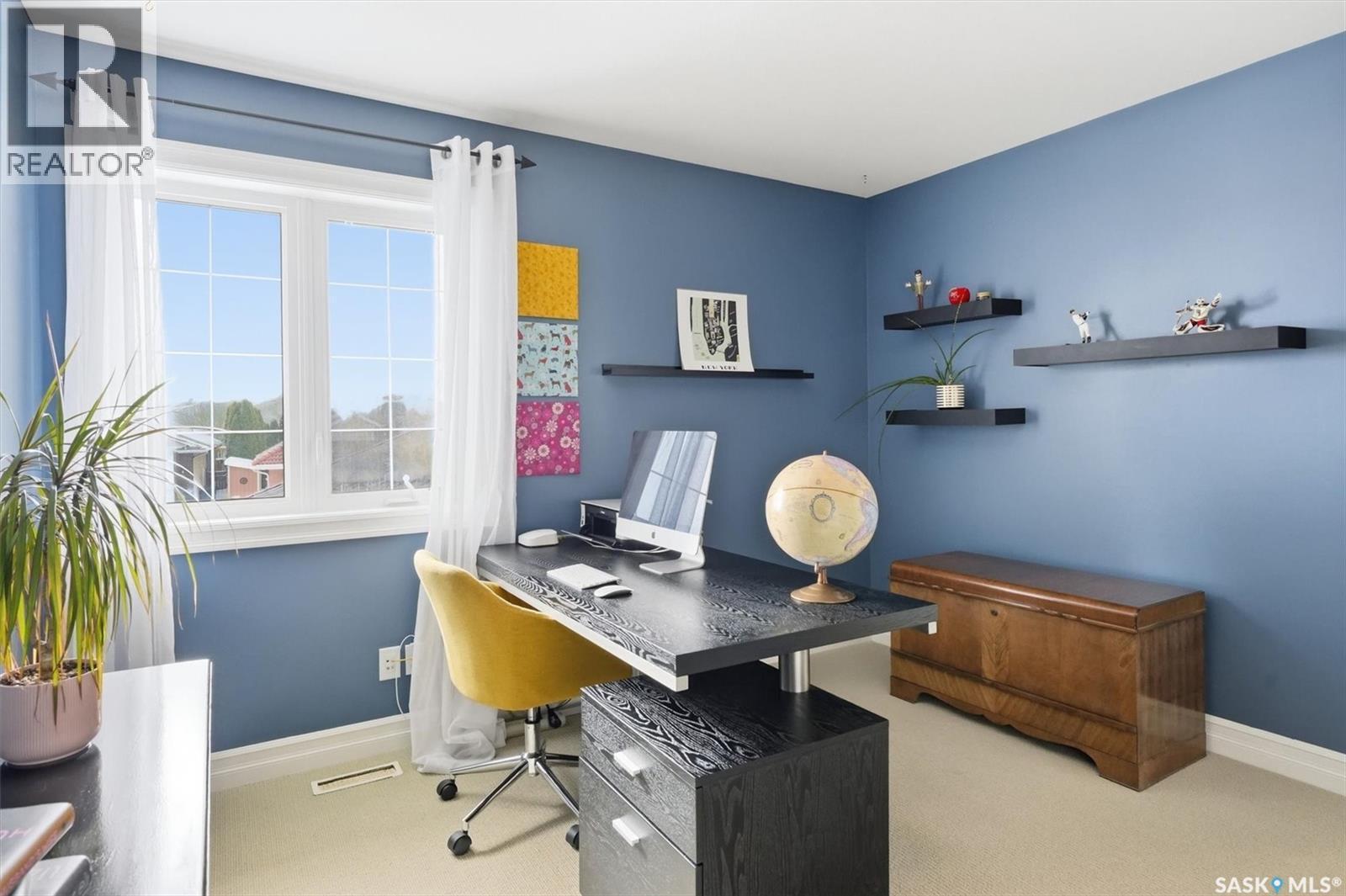 302 Brookhurst Terrace, Saskatoon, SK - Indoor Photo Showing Office