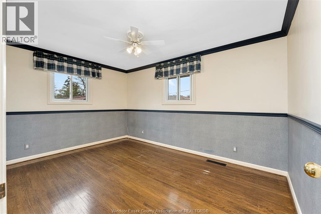 3748 Ouellette Avenue, Windsor, ON - Indoor Photo Showing Other Room