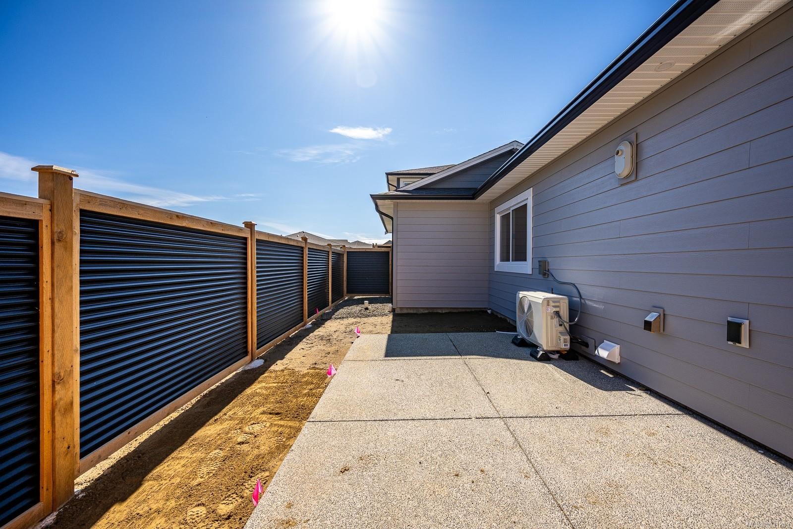 A-2319 Mcdonald Rd, Comox, BC - Outdoor With Exterior