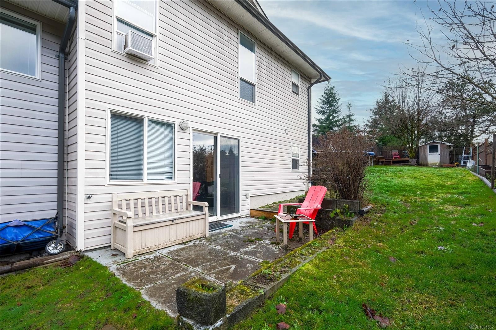 825 Pinecrest Rd, Campbell River, BC