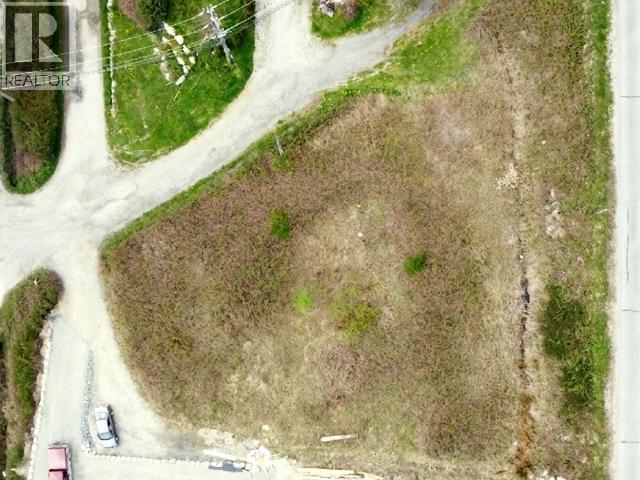 8122 Highway 101, Powell River, BC