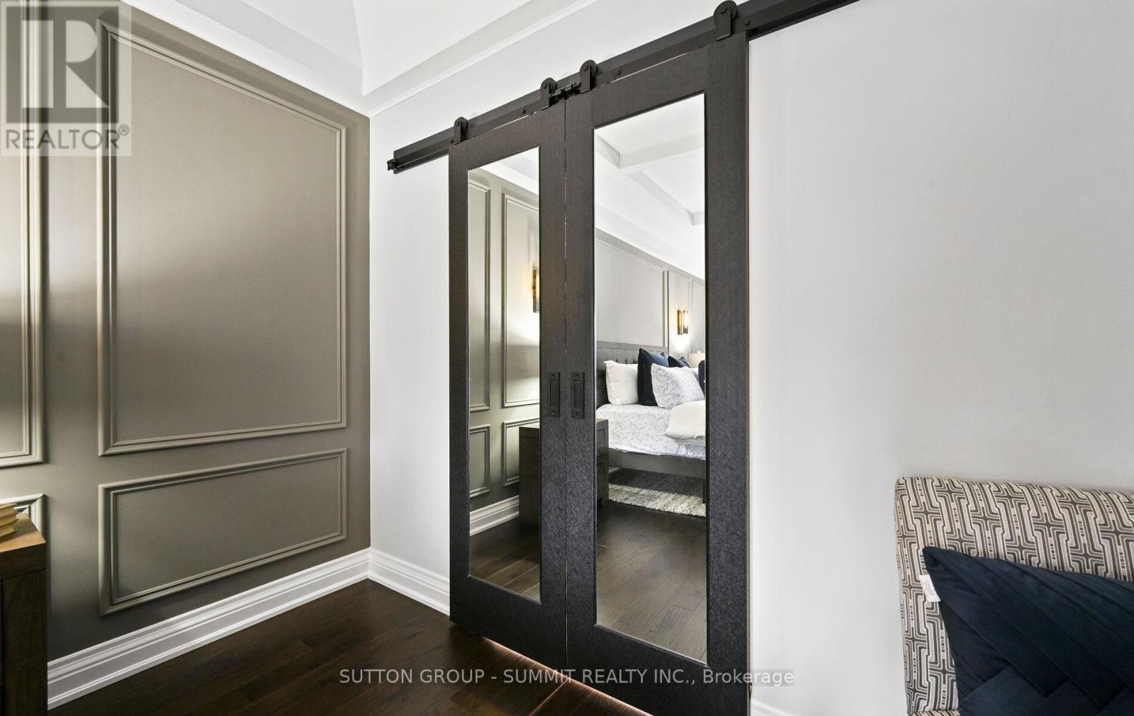 1095 Geran Crescent, Mississauga, ON - Indoor Photo Showing Other Room