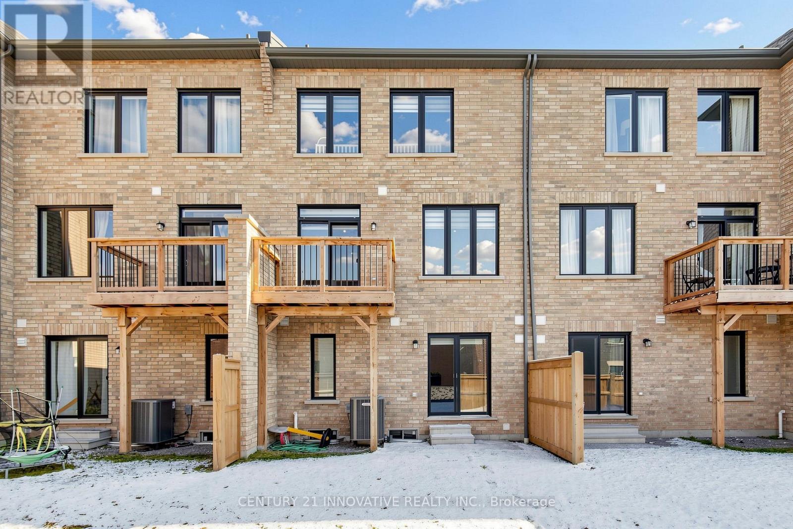 24 Icemaker Way, Whitby, ON - Outdoor With Exterior