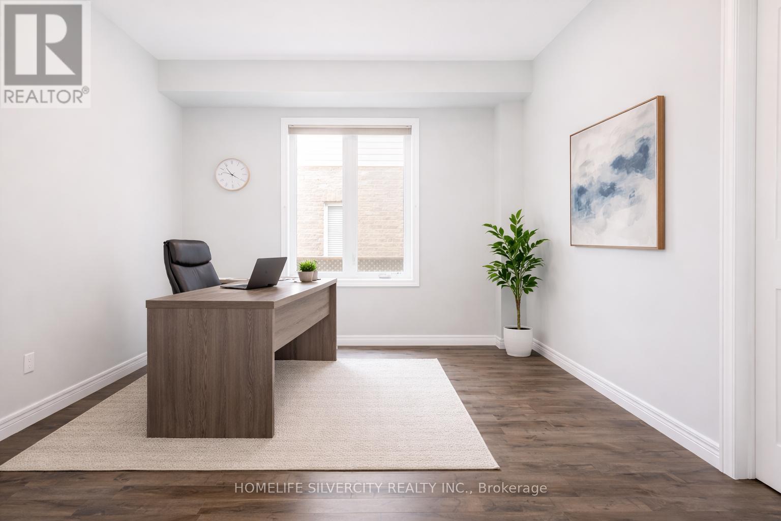 153 Medici Lane, Hamilton, ON - Indoor Photo Showing Other Room