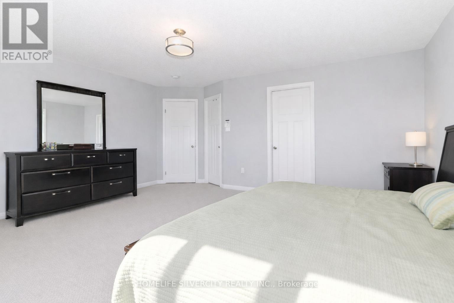 153 Medici Lane, Hamilton, ON - Indoor Photo Showing Bedroom