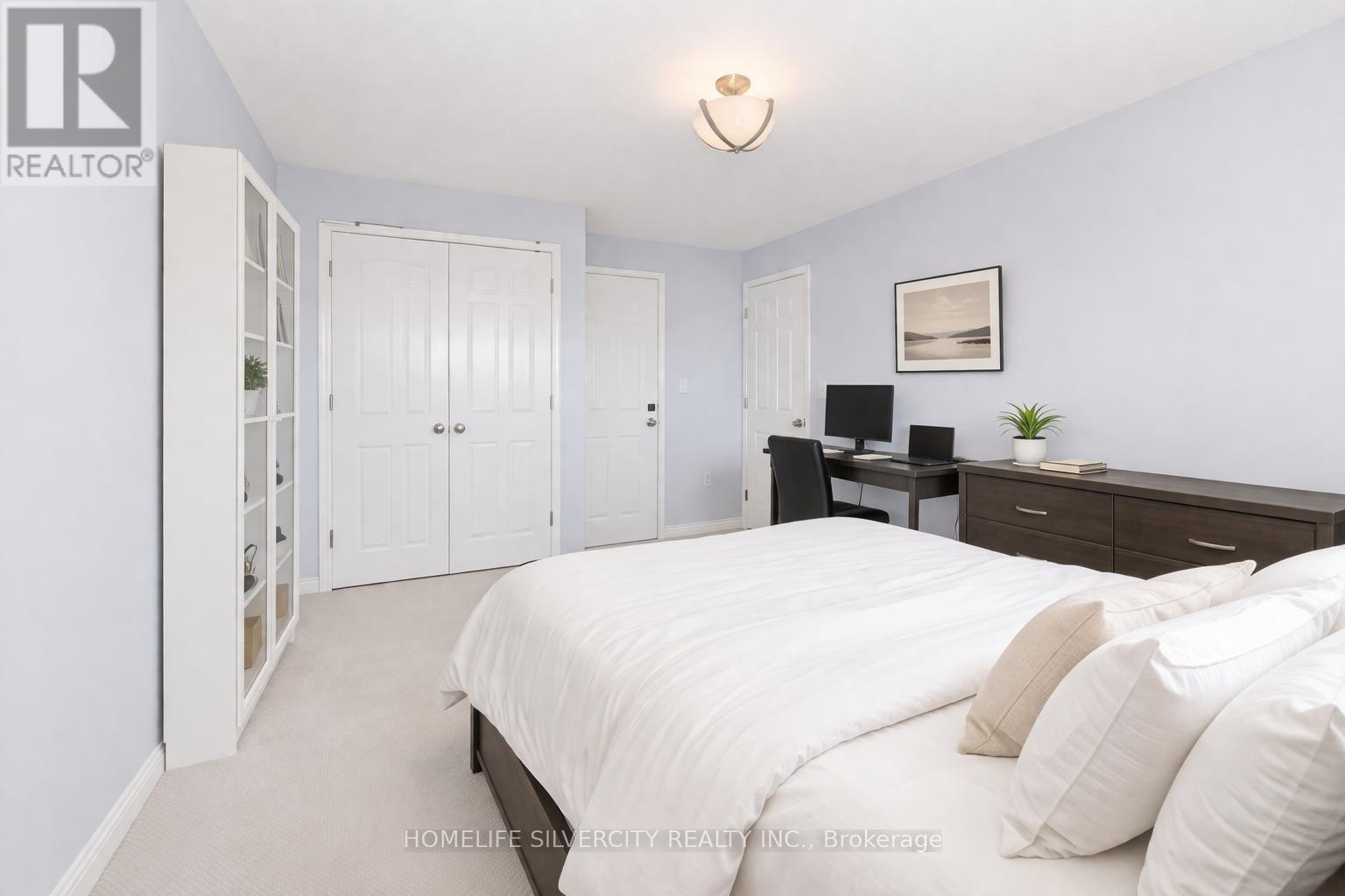153 Medici Lane, Hamilton, ON - Indoor Photo Showing Bedroom