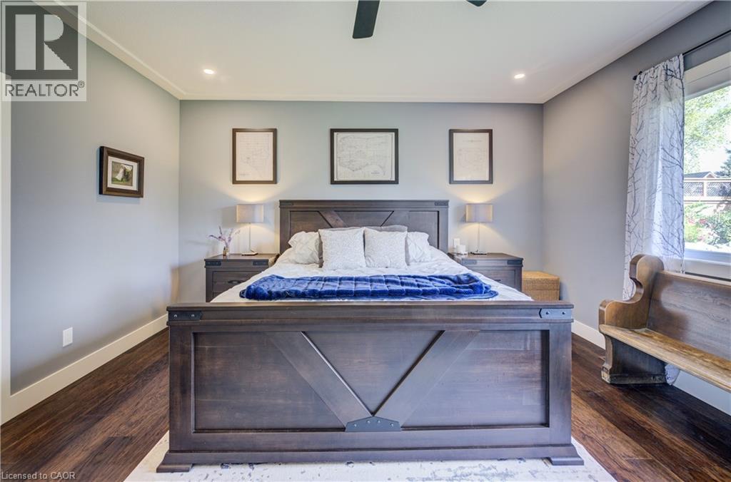 58 Carriage Crossing, Drayton, ON - Indoor Photo Showing Bedroom