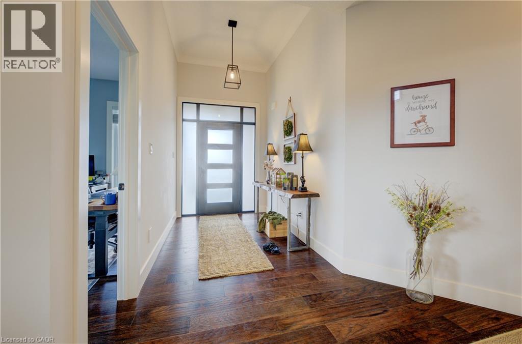 58 Carriage Crossing, Drayton, ON - Indoor Photo Showing Other Room
