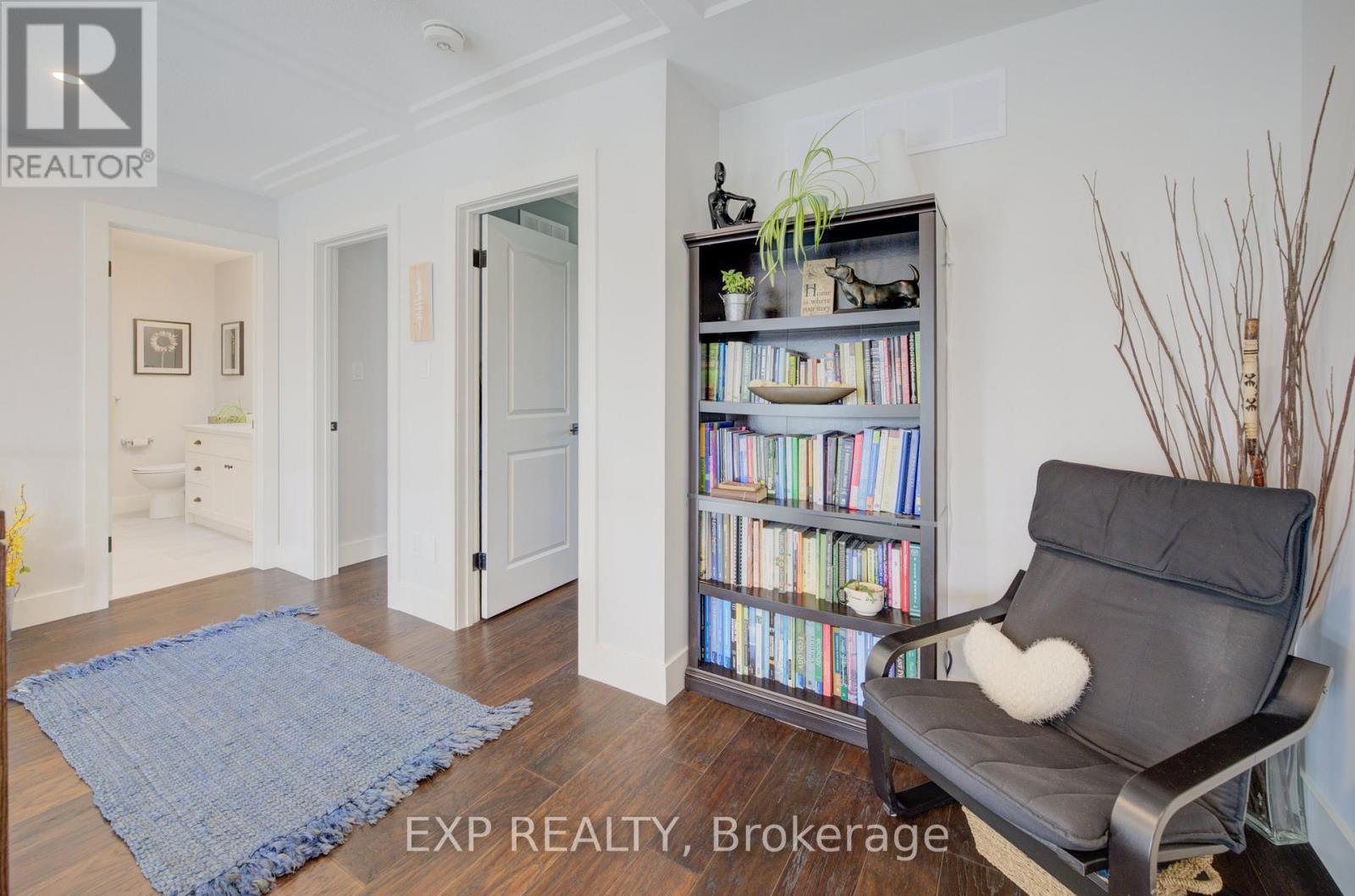 58 Carriage Crossing, Mapleton, ON - Indoor