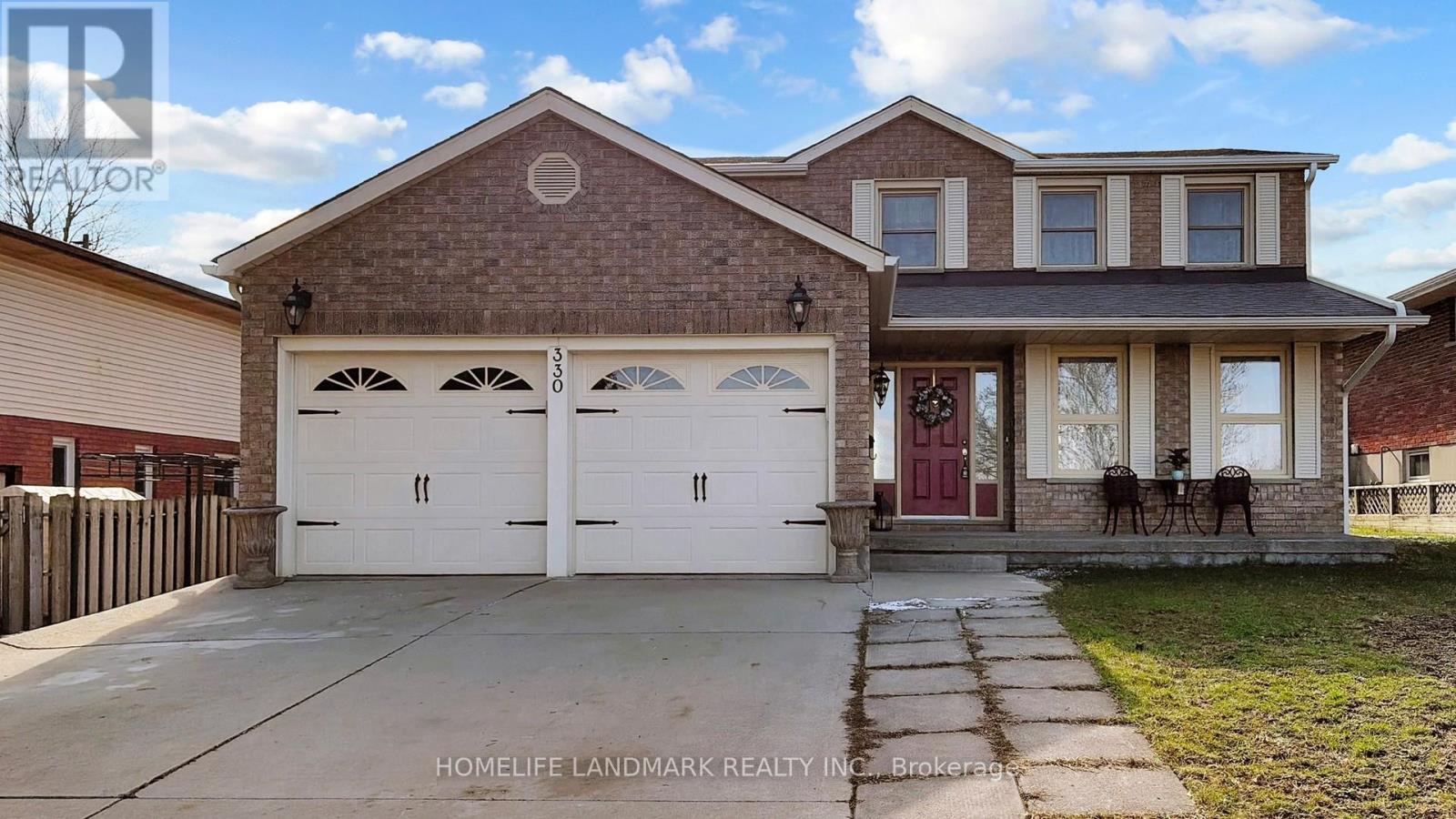 330 Guelph Avenue, Cambridge, ON - Outdoor With Facade