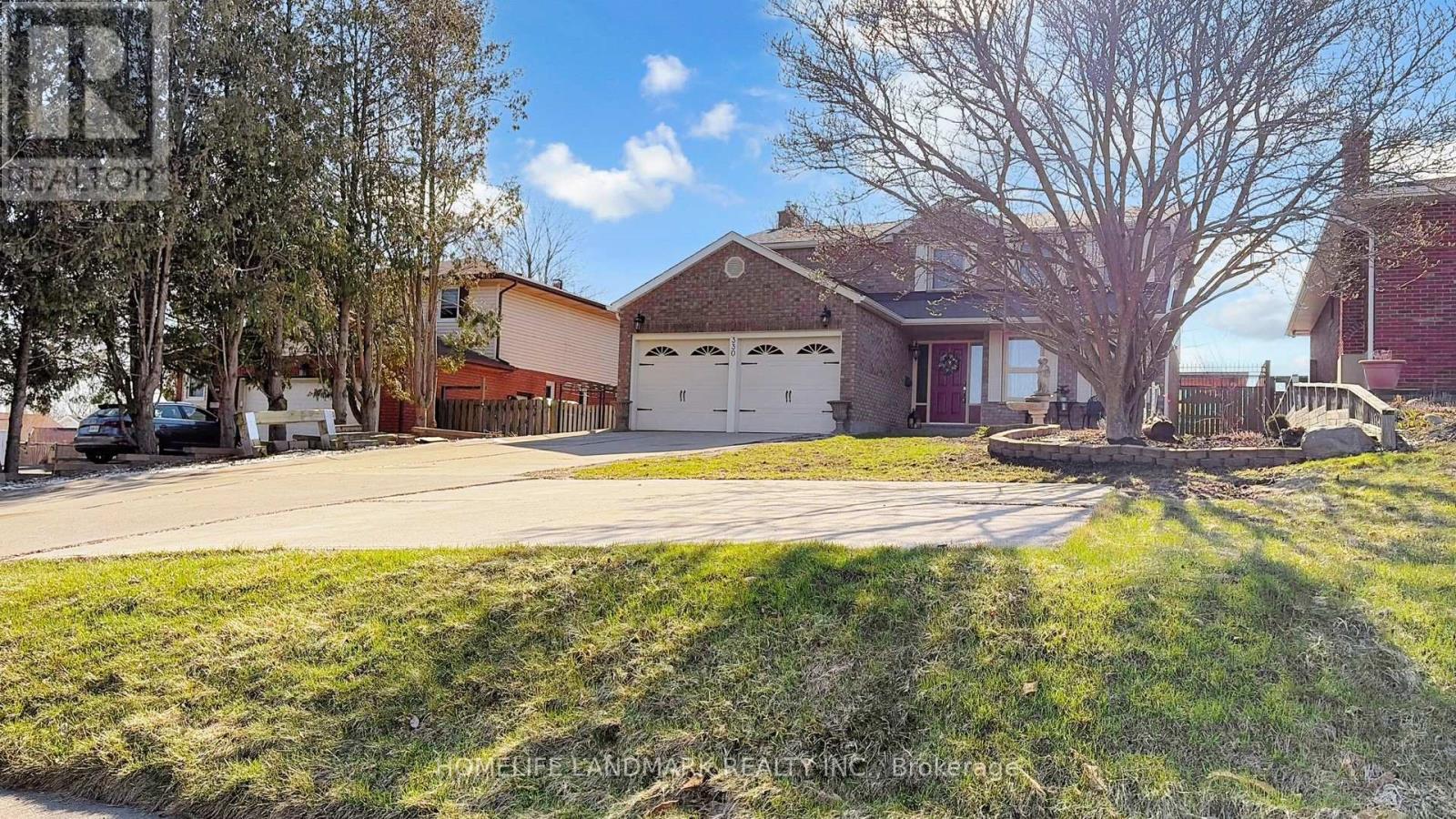 330 Guelph Avenue, Cambridge, ON - Outdoor