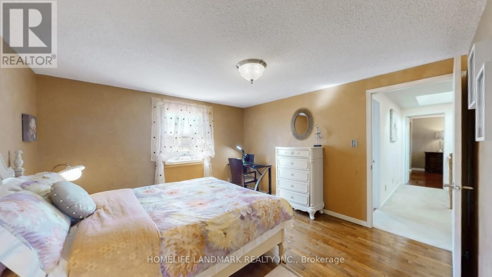 330 Guelph Avenue, Cambridge, ON - Indoor Photo Showing Bedroom