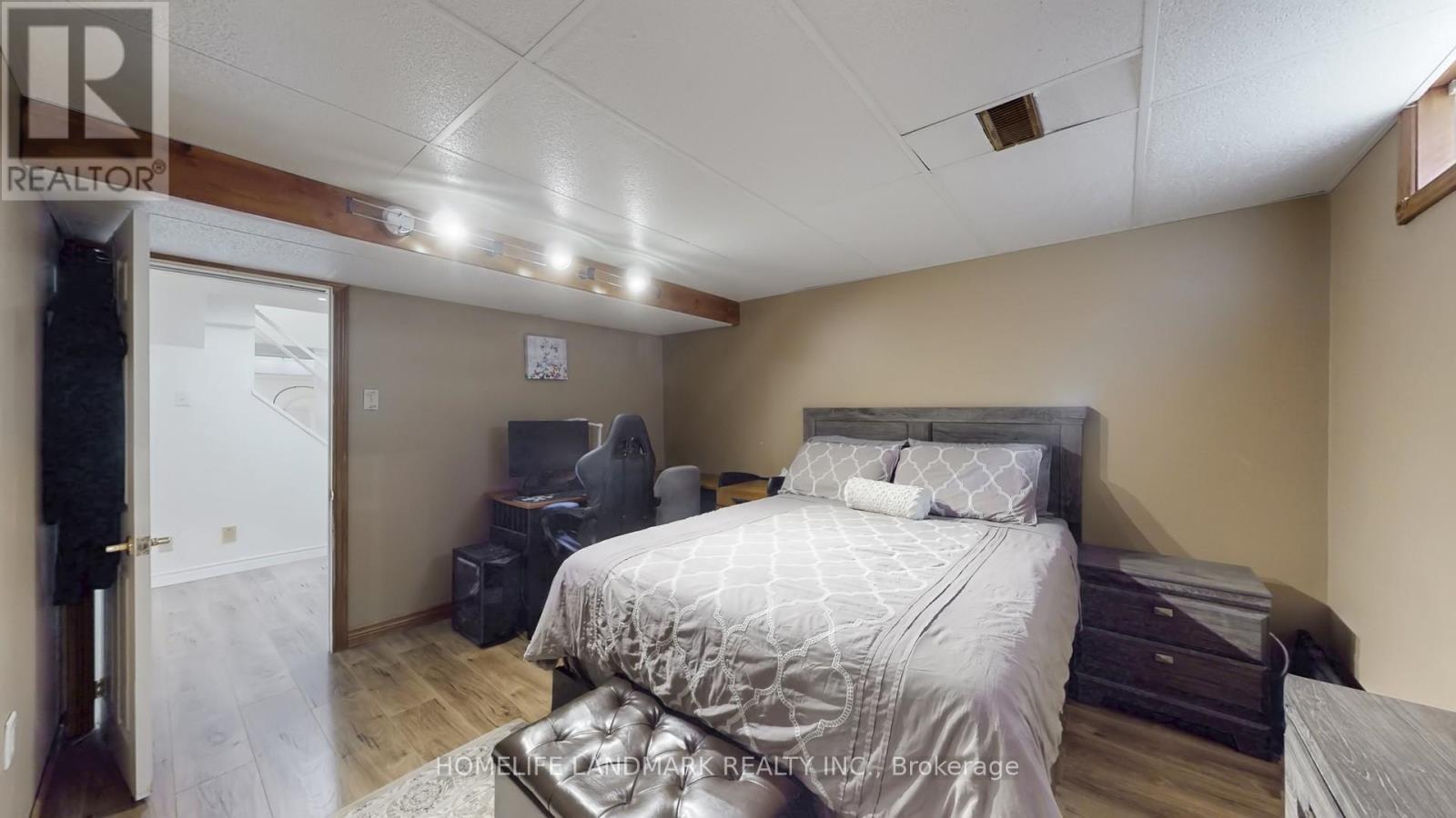 330 Guelph Avenue, Cambridge, ON - Indoor Photo Showing Bedroom