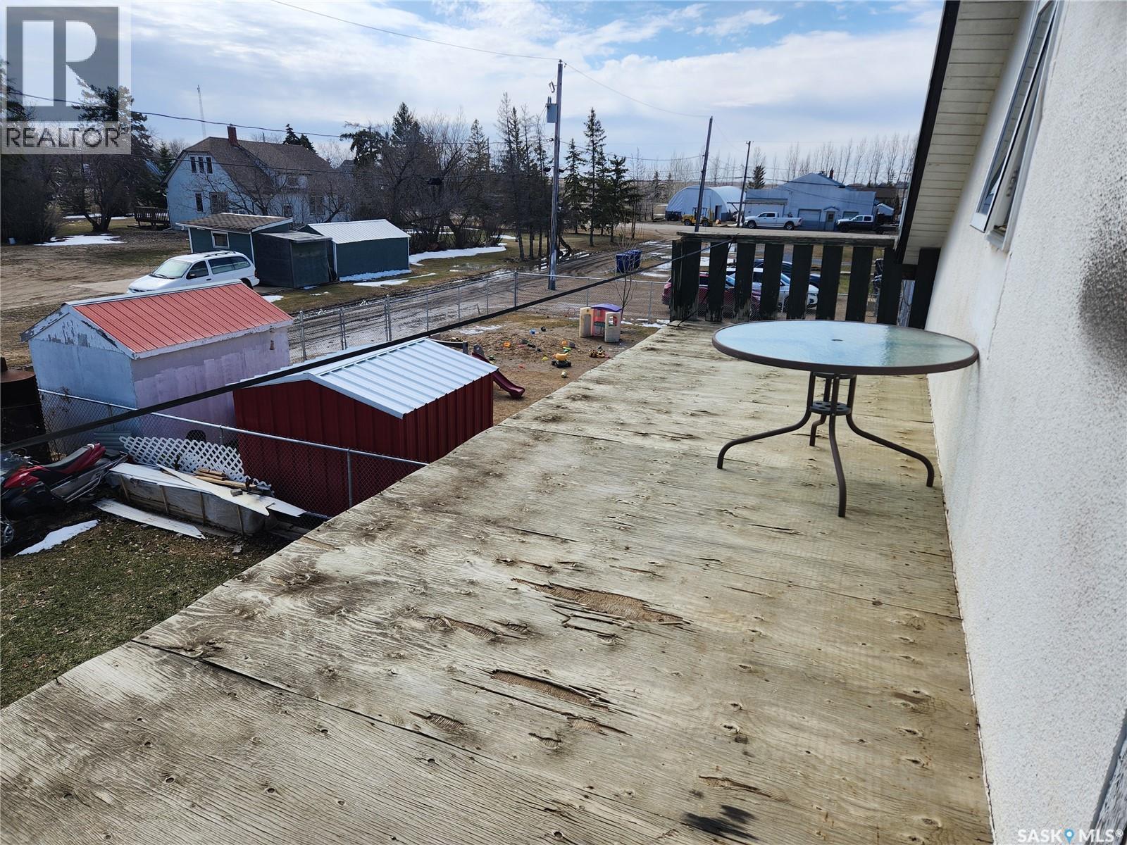 705 Main Street, Zenon Park, SK - Outdoor