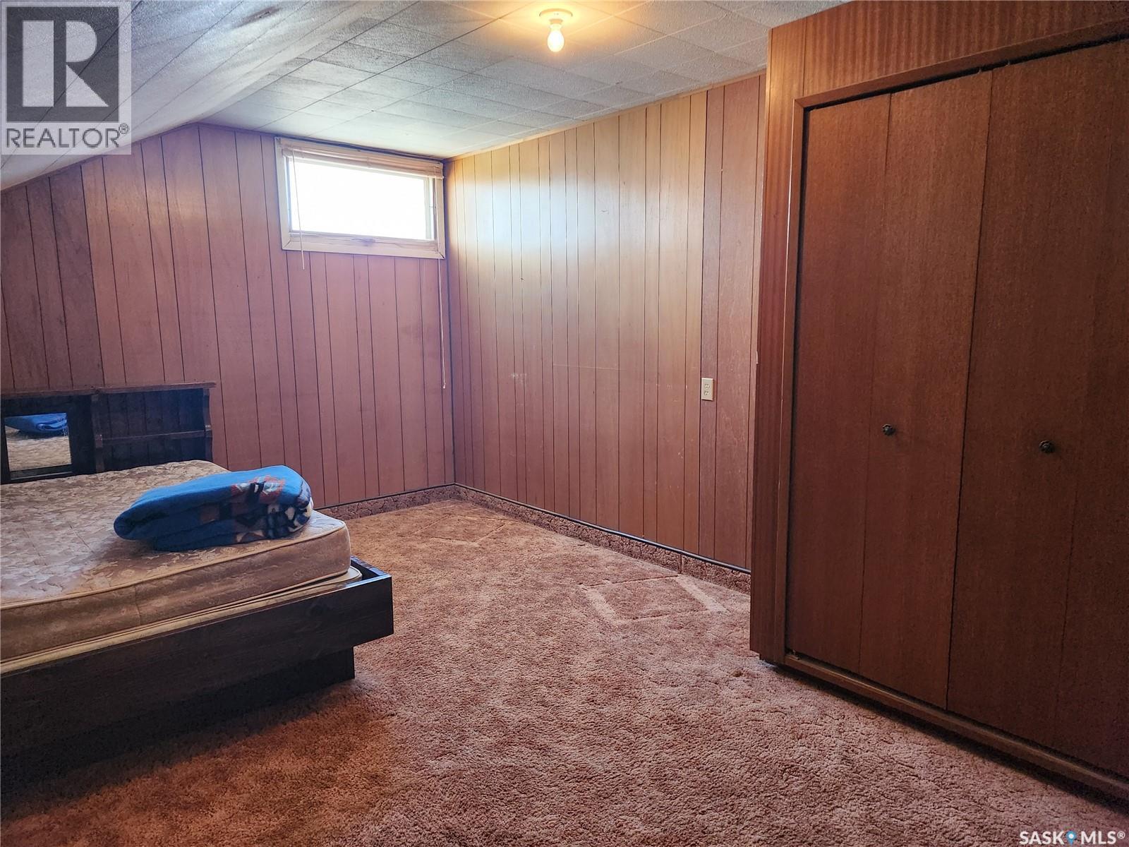 705 Main Street, Zenon Park, SK - Indoor Photo Showing Other Room