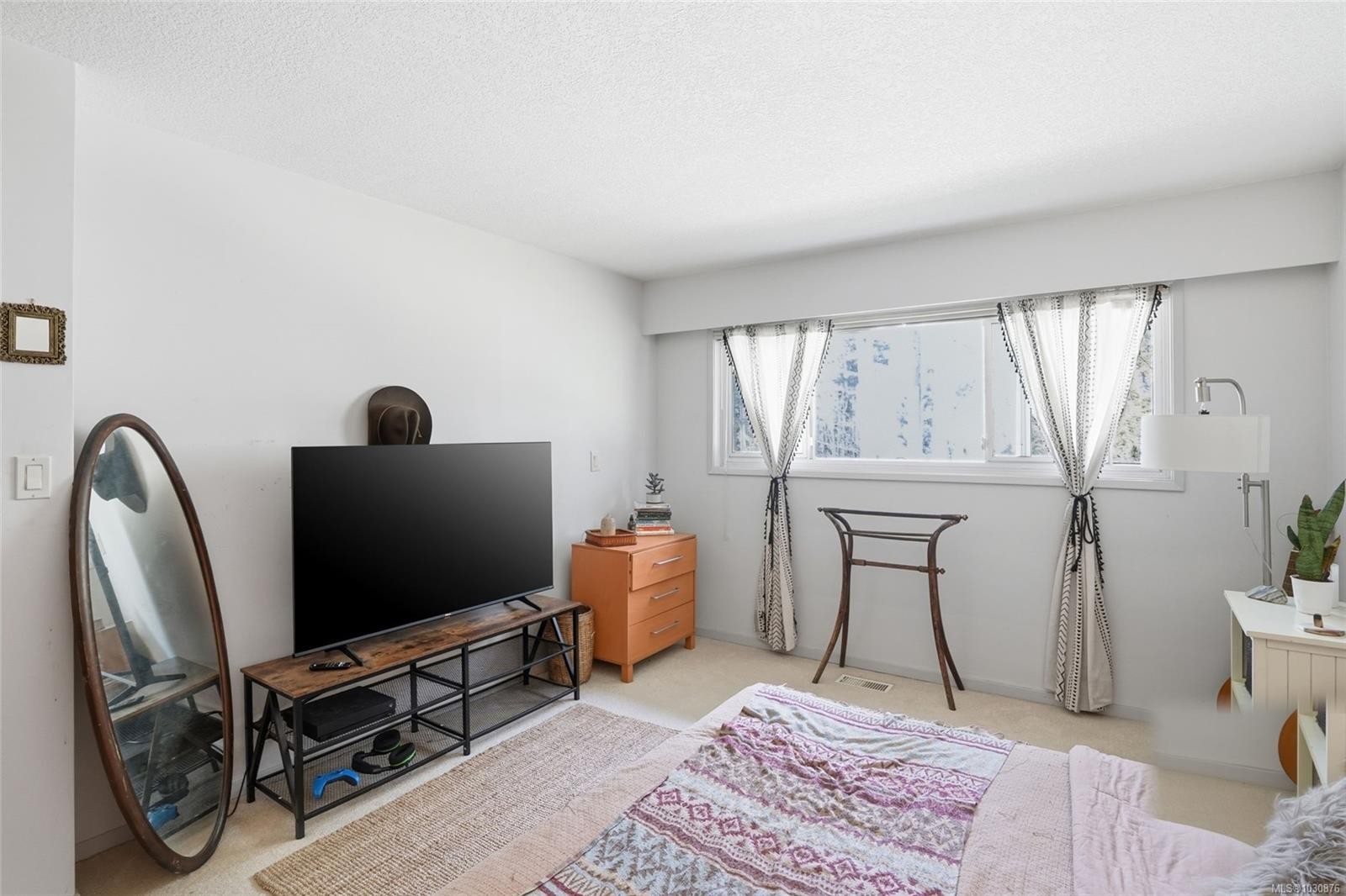2687 Charles Rd, Nanaimo, BC
