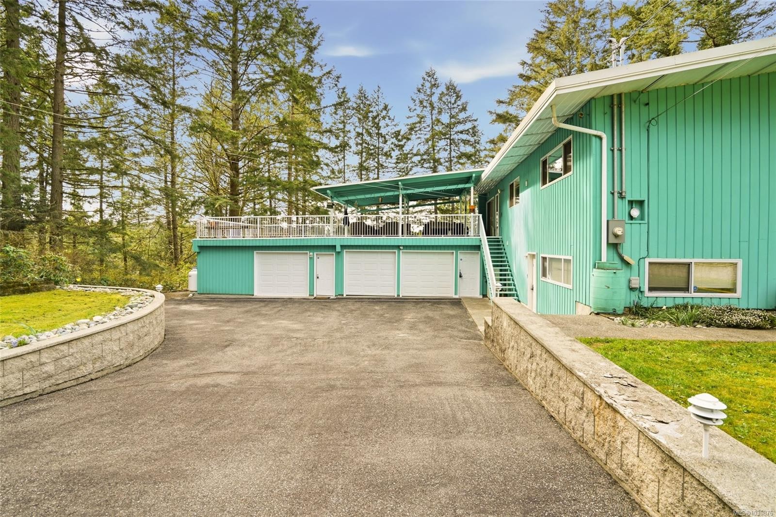 2687 Charles Rd, Nanaimo, BC