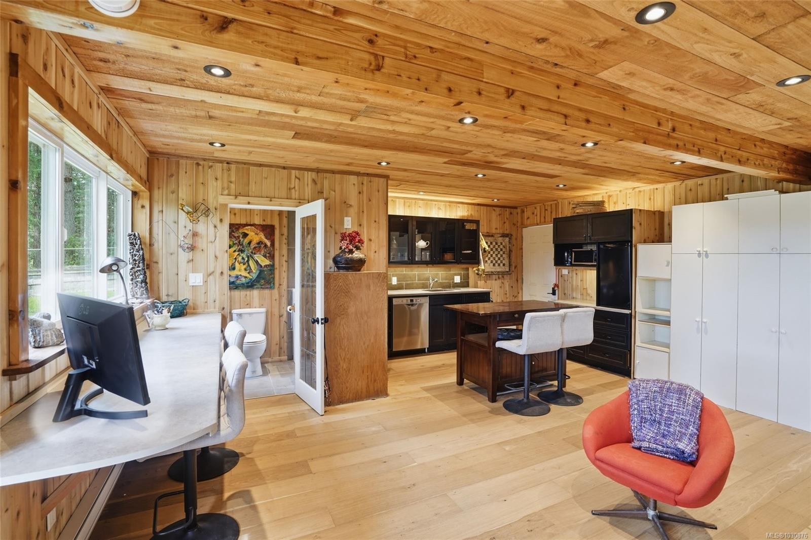 2687 Charles Rd, Nanaimo, BC