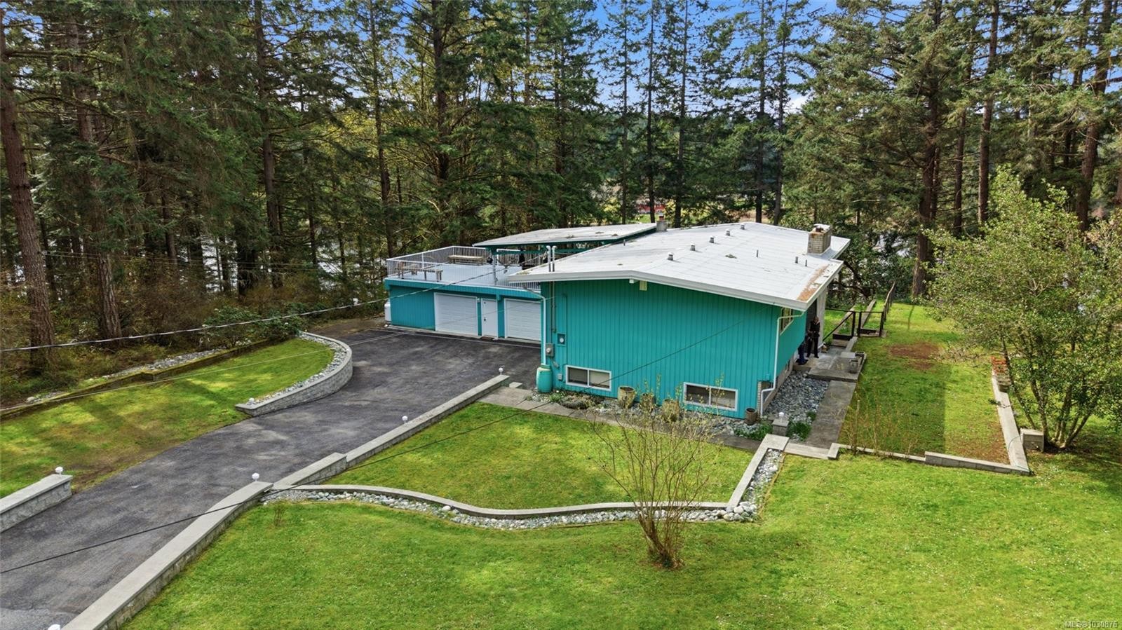2687 Charles Rd, Nanaimo, BC