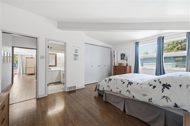 100 Agassiz Dr, Winnipeg, MB