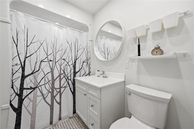 100 Agassiz Dr, Winnipeg, MB