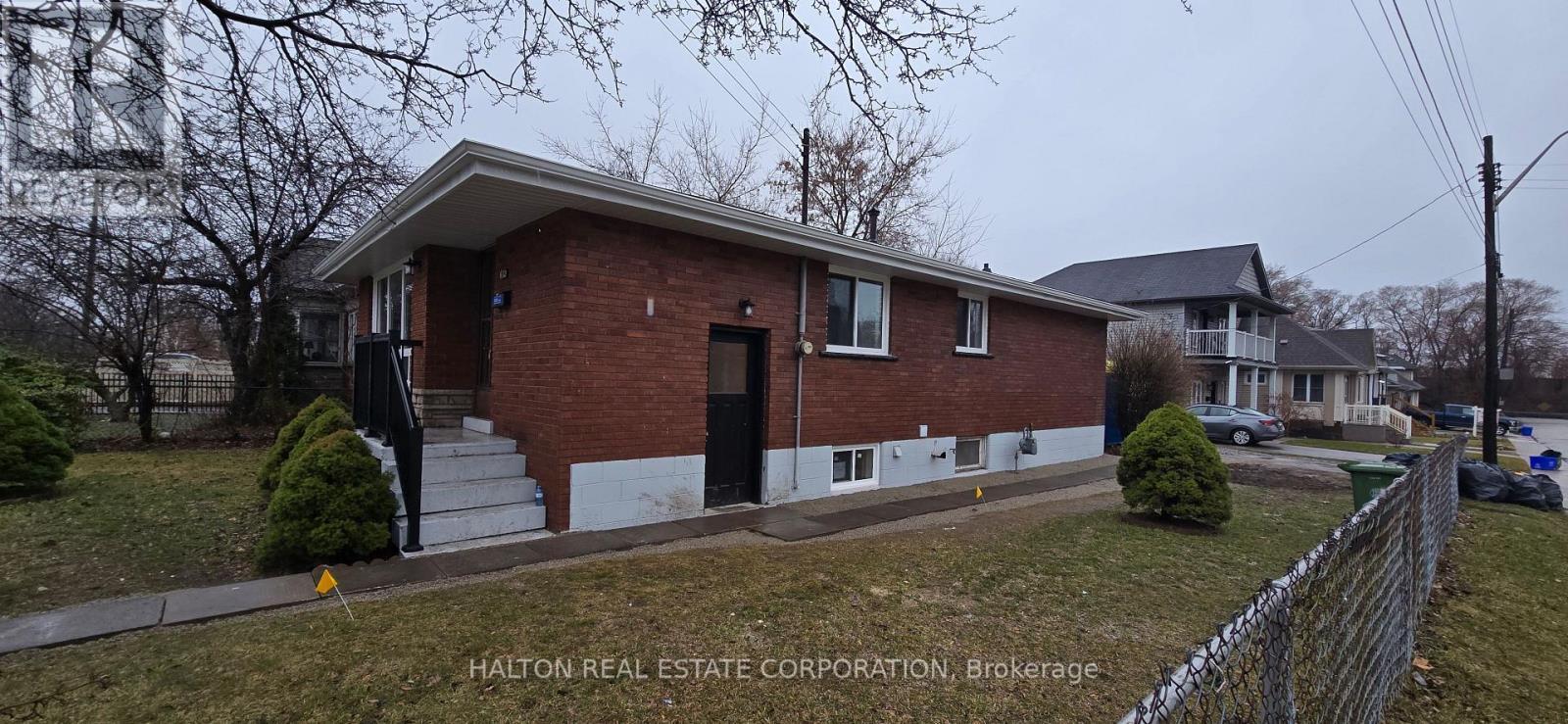 632 Beach Boulevard, Hamilton, ON - Outdoor