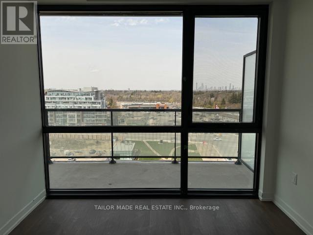 811 - 251 Masonry Way, Mississauga, ON - Indoor Photo Showing Other Room