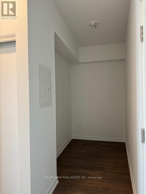 811 - 251 Masonry Way, Mississauga, ON - Indoor Photo Showing Other Room