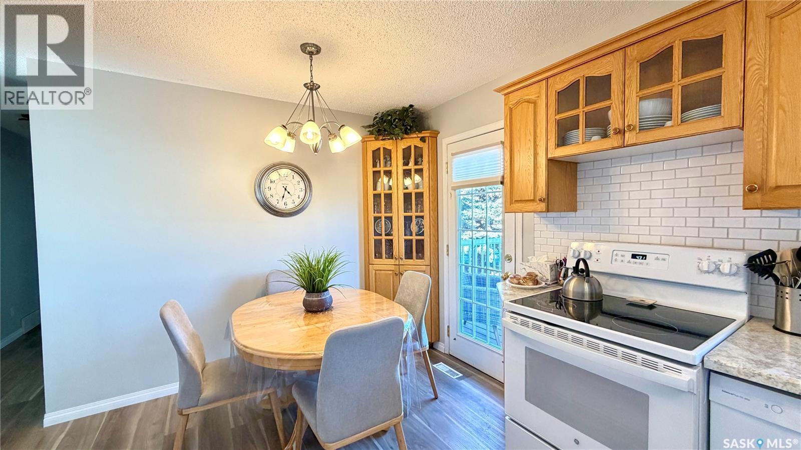 102 Government Road, Davidson, SK - Indoor Photo Showing Dining Room