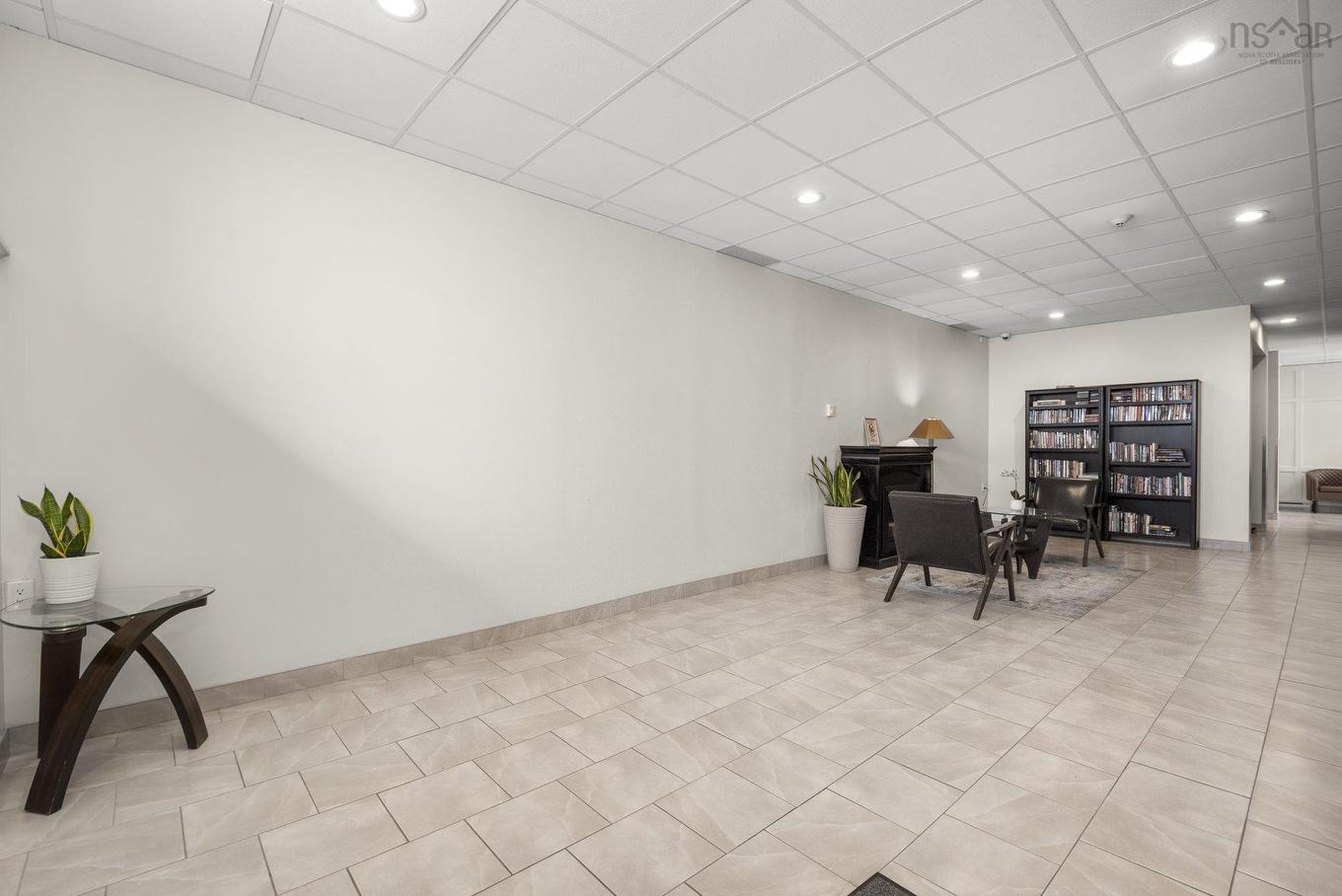 407 5572 North Ridge Road, Halifax, NS