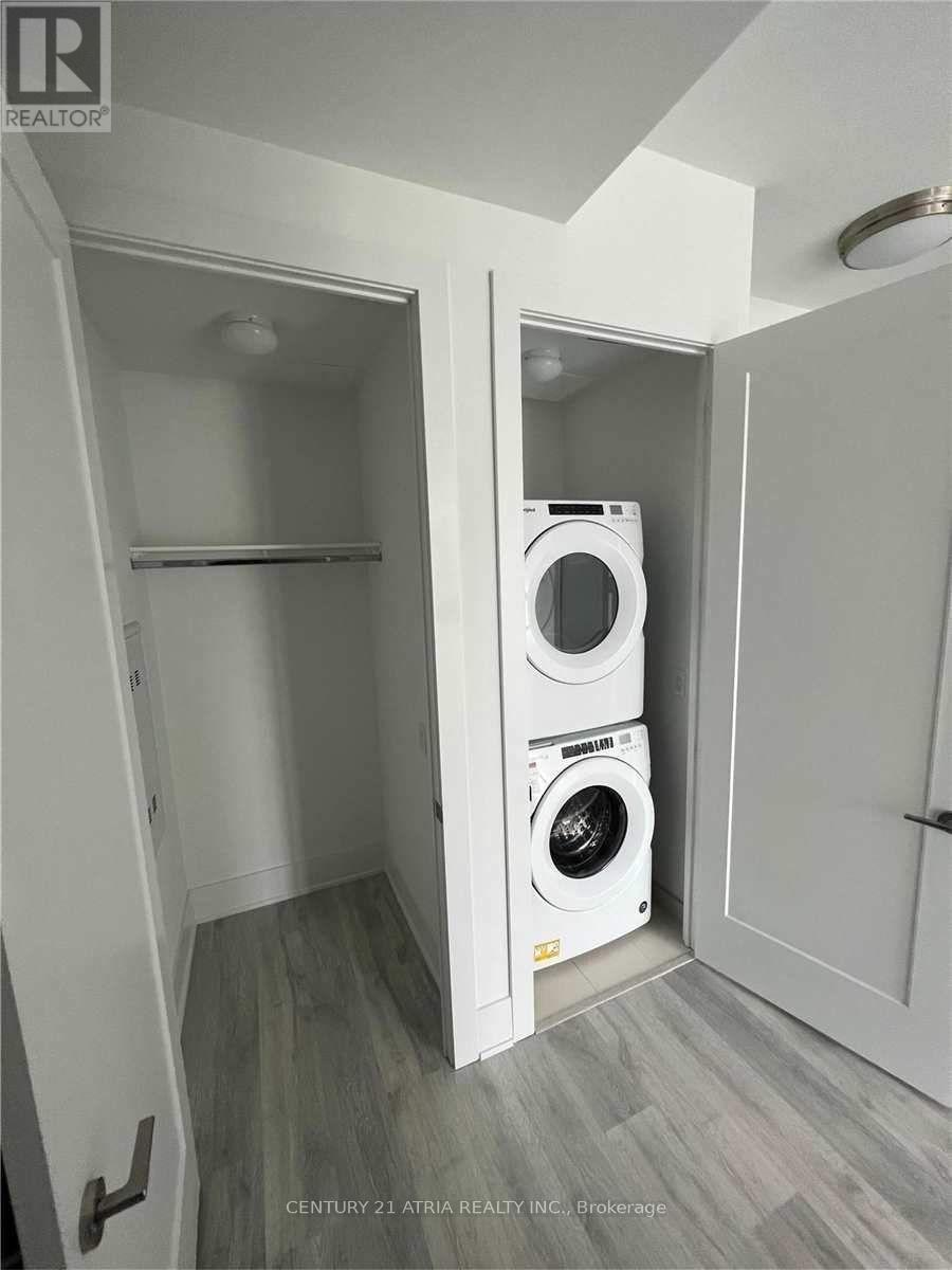 712 - 118 Merchants' Wharf Avenue, Toronto, ON - Indoor Photo Showing Laundry Room