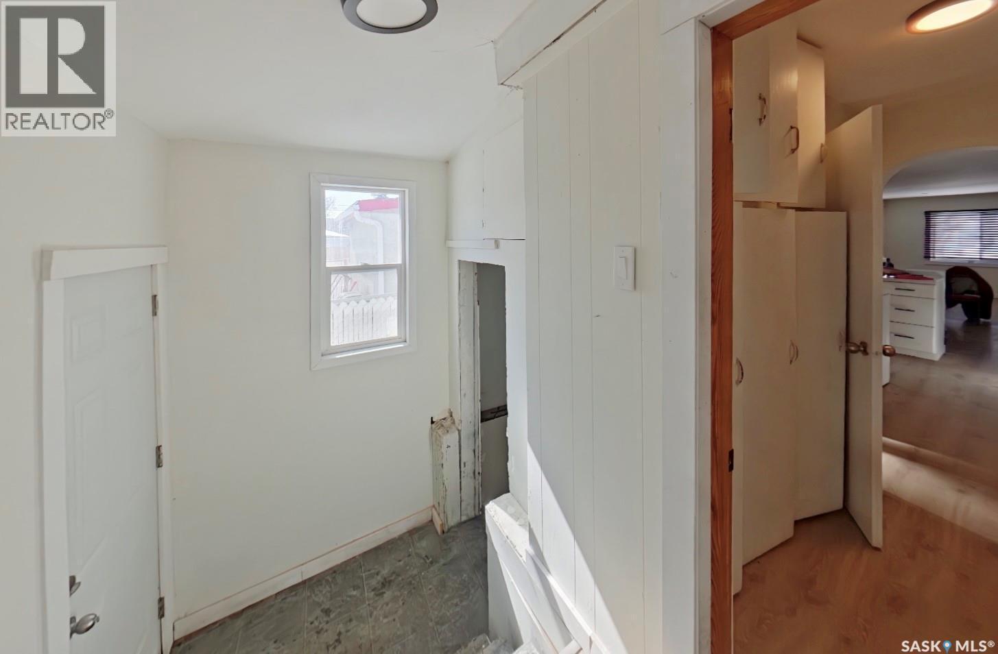 651 Queen Street, Regina, SK - Indoor Photo Showing Other Room