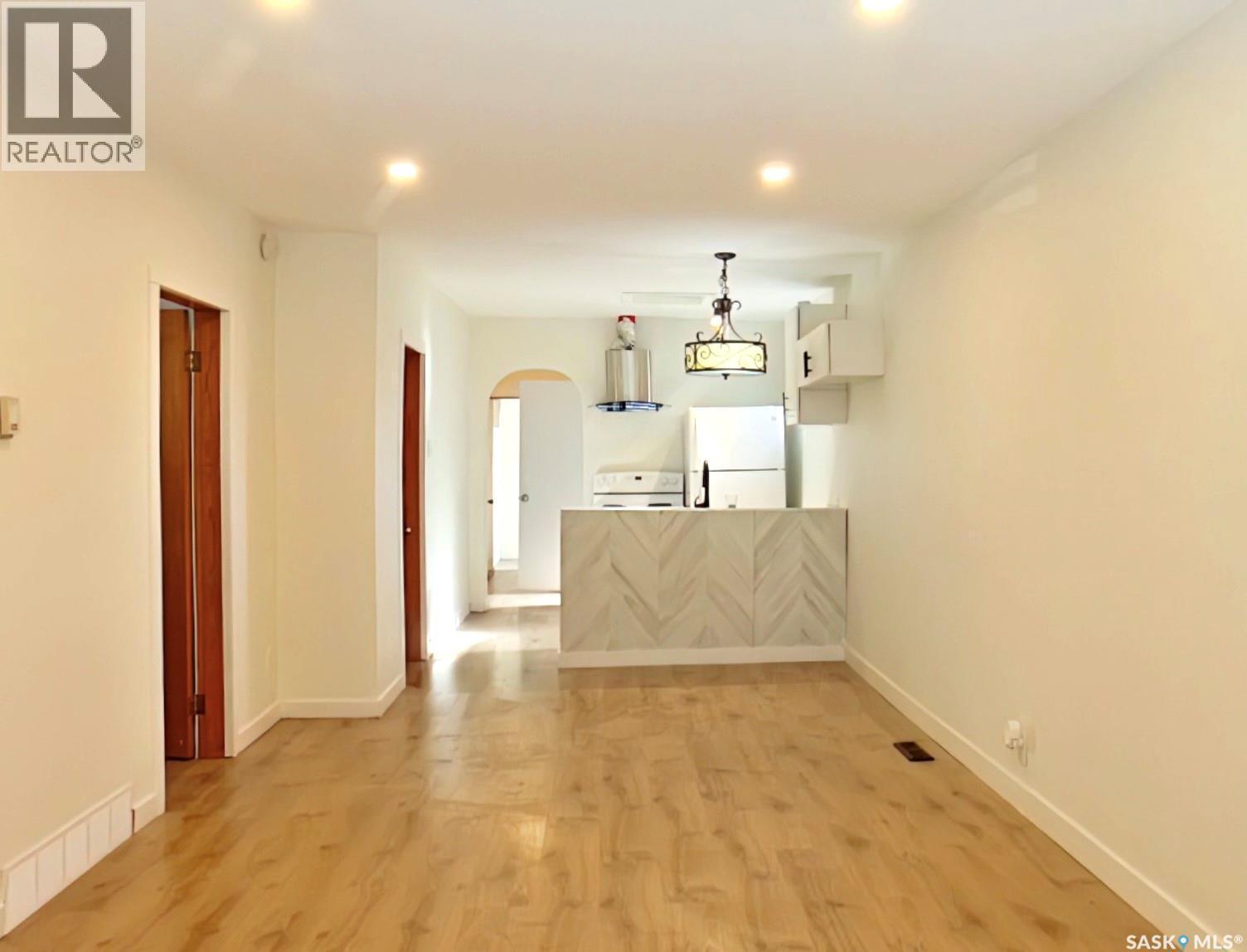 651 Queen Street, Regina, SK - Indoor Photo Showing Other Room