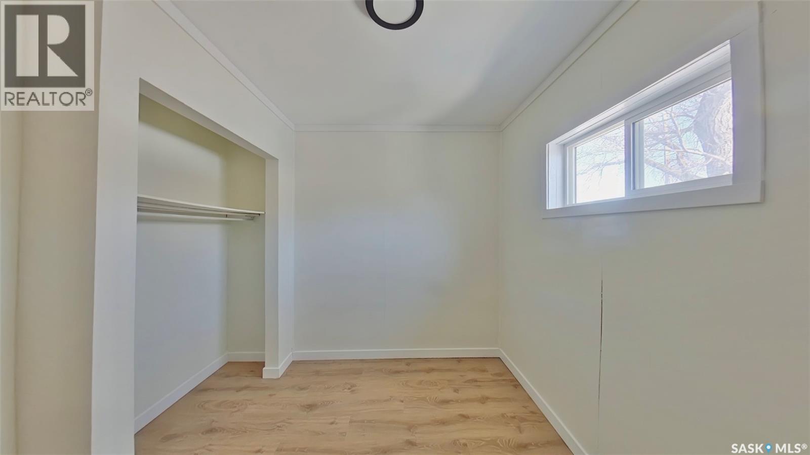 651 Queen Street, Regina, SK - Indoor Photo Showing Other Room
