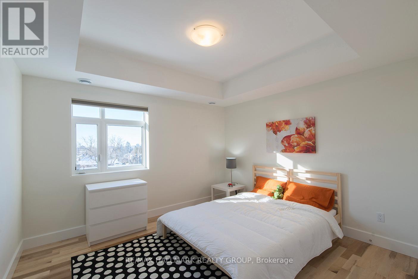 550 Guy Street, Ottawa, ON - Indoor Photo Showing Bedroom