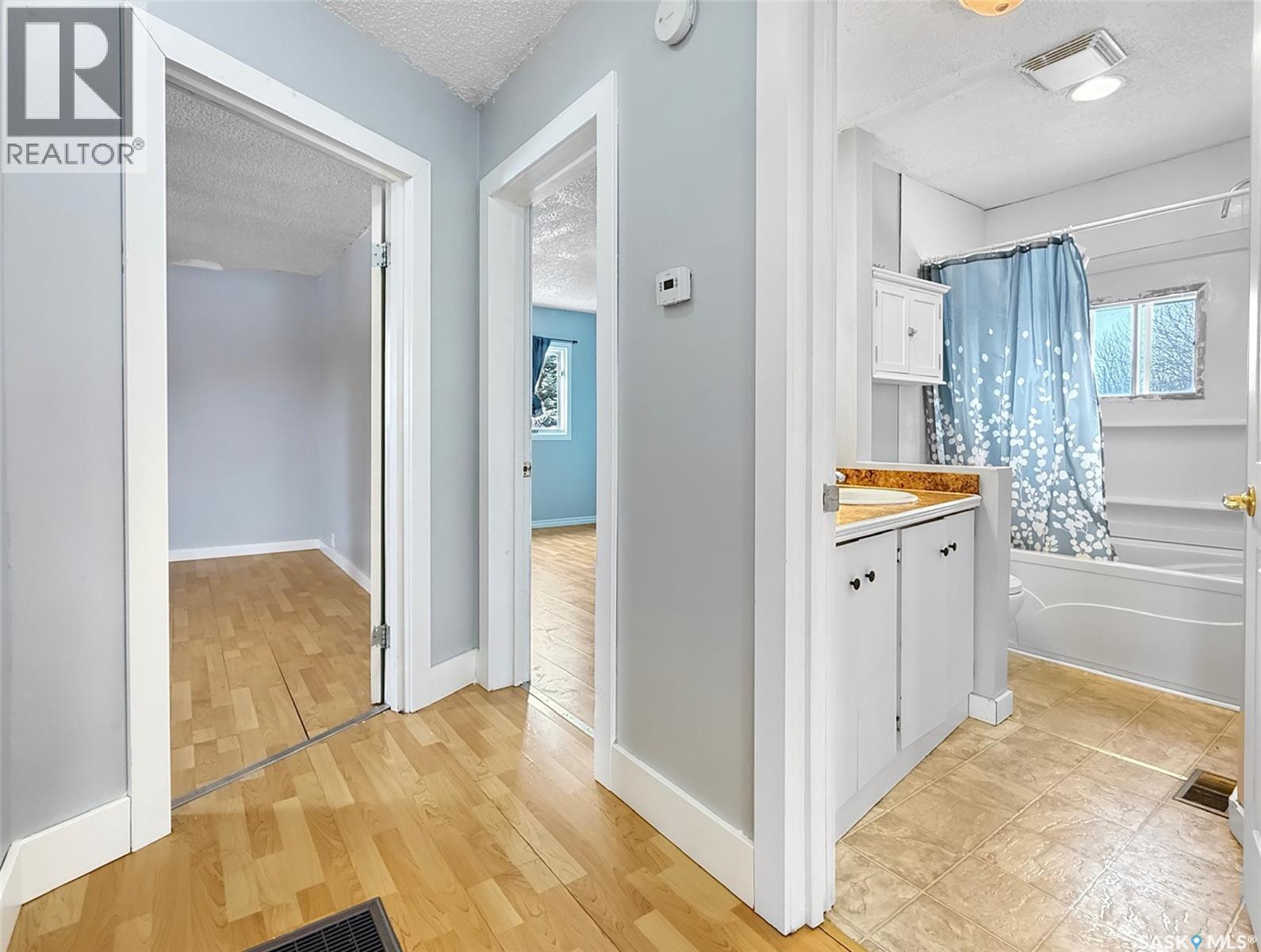 363 Iris Avenue, Swift Current Rm No. 137, SK - Indoor Photo Showing Other Room