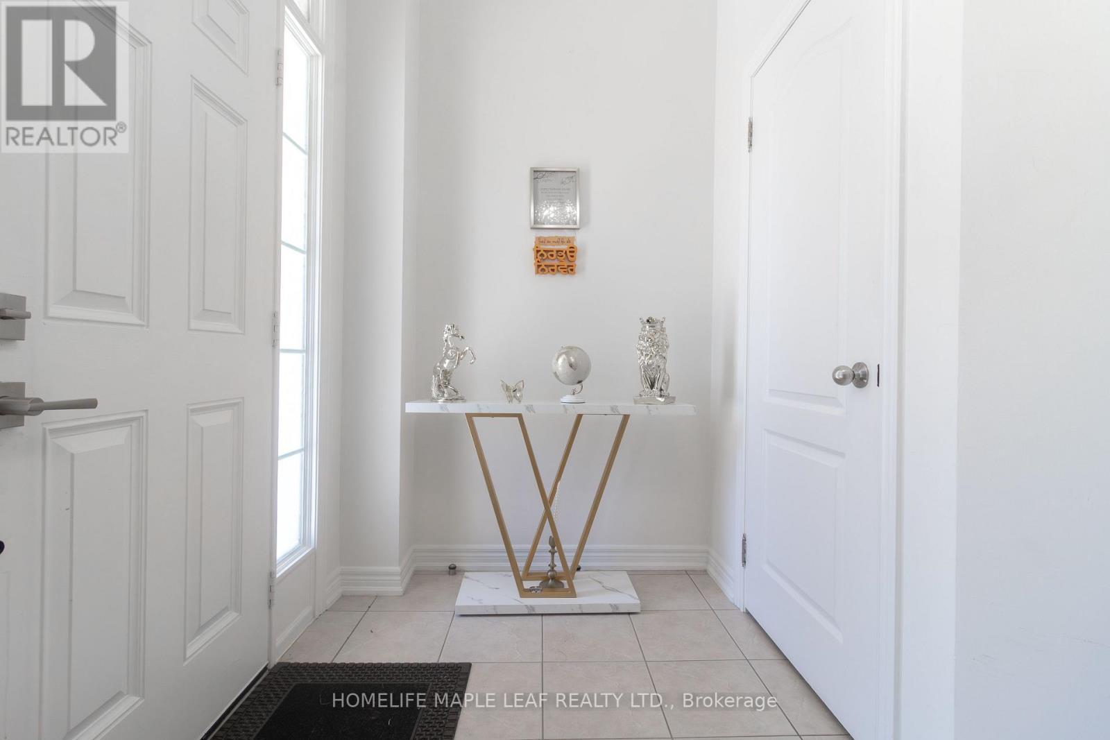 11 Icefall Road, Caledon, ON - Indoor